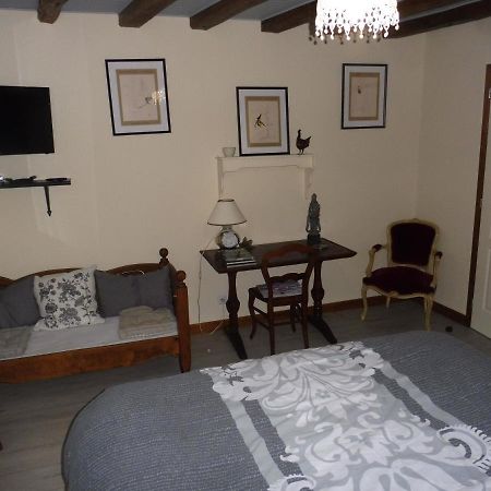 Chambre D'Hotes Des 3 Ifs Vernot Exteriör bild